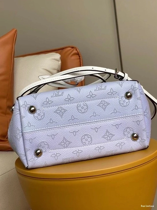 Fake Louis Bags LOUIS PM VUITTON HINA 0817